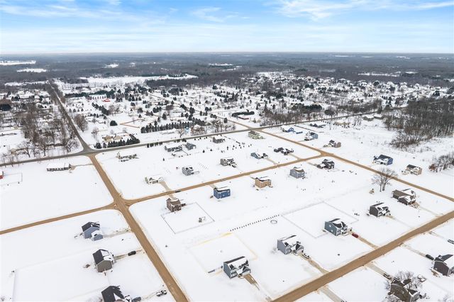 47805 Silver Oaks, Mattawan, MI 49071