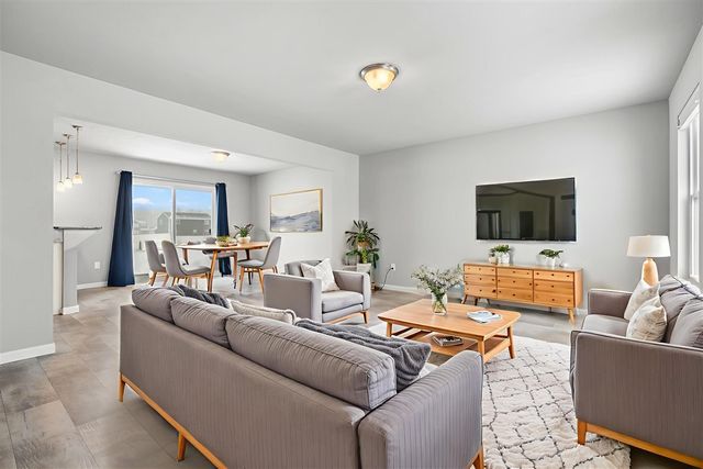 47805 Silver Oaks, Mattawan, MI 49071