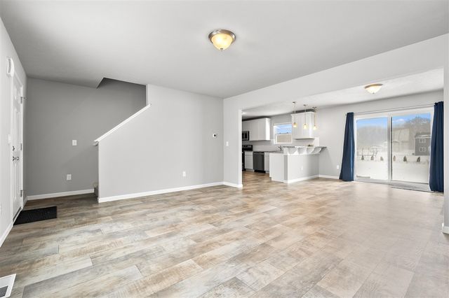 47805 Silver Oaks, Mattawan, MI 49071