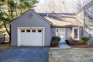 303 Ridgefield Cir A, Clinton, MA 01510