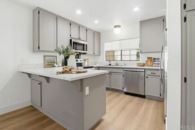 3156 Vista Rica, Carlsbad, CA 92009