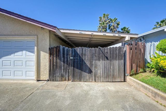 4463 San Juan Ave, Fair Oaks, CA 95628