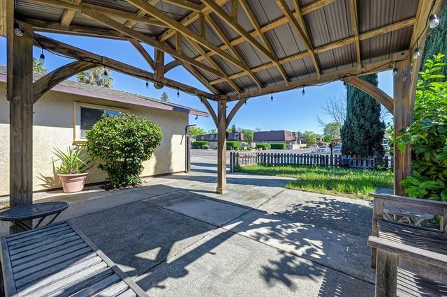 4463 San Juan Ave, Fair Oaks, CA 95628