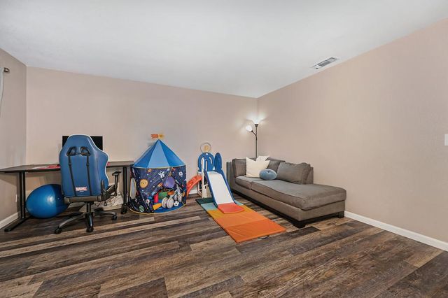 4463 San Juan Ave, Fair Oaks, CA 95628