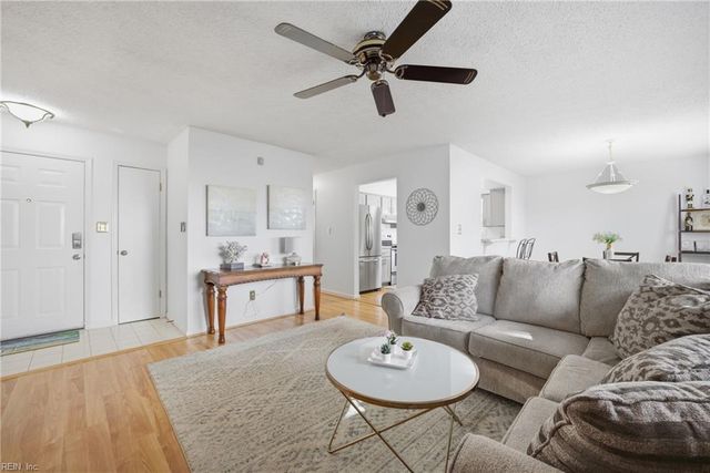 2225 Kleen ST, Virginia Beach, VA 23451