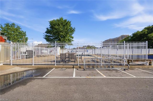 2225 Kleen ST, Virginia Beach, VA 23451