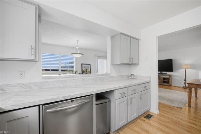 2225 Kleen ST, Virginia Beach, VA 23451