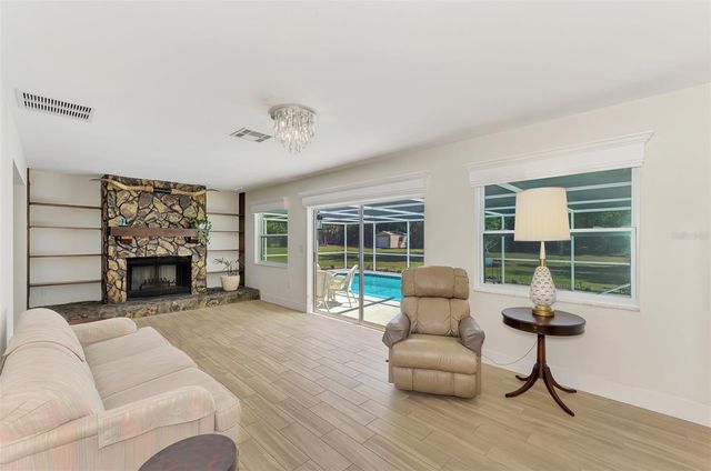 1620 MISSION VALLEY BOULEVARD, Nokomis, FL 34275