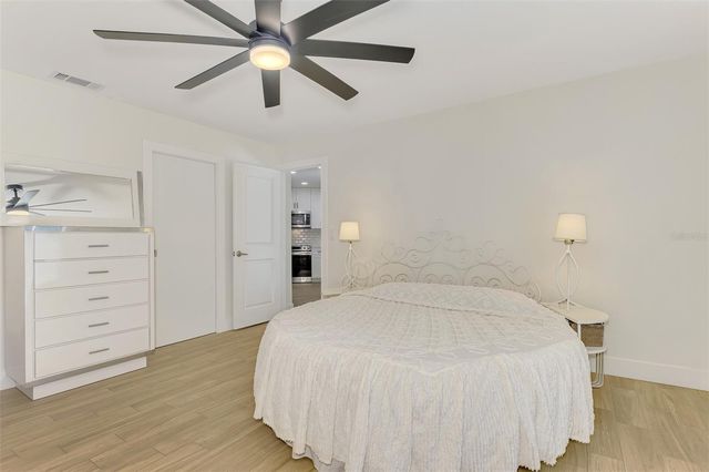 1620 MISSION VALLEY BOULEVARD, Nokomis, FL 34275