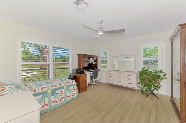 1620 MISSION VALLEY BOULEVARD, Nokomis, FL 34275