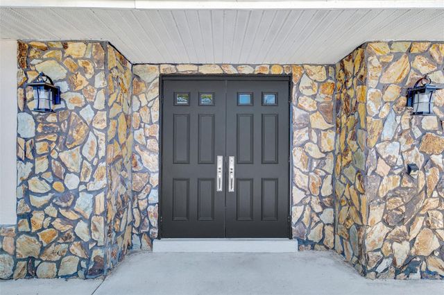 1620 MISSION VALLEY BOULEVARD, Nokomis, FL 34275