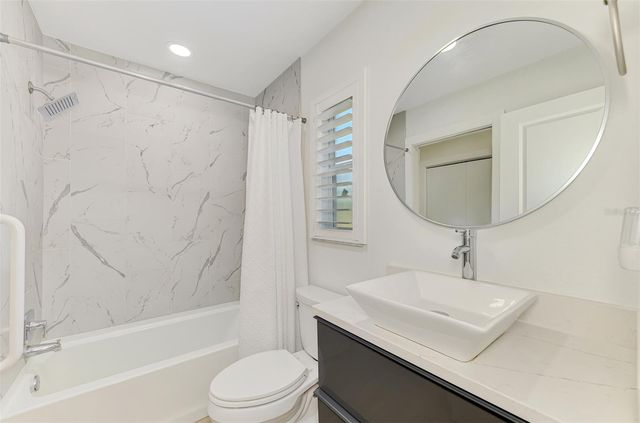 1620 MISSION VALLEY BOULEVARD, Nokomis, FL 34275