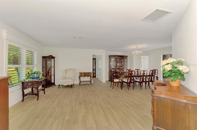 1620 MISSION VALLEY BOULEVARD, Nokomis, FL 34275