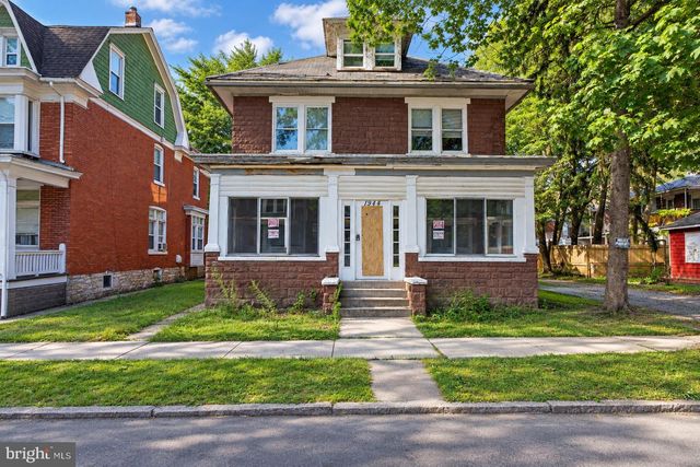 1944 CHESTNUT ST, Harrisburg, PA 17104
