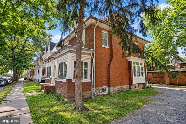 1944 CHESTNUT ST, Harrisburg, PA 17104