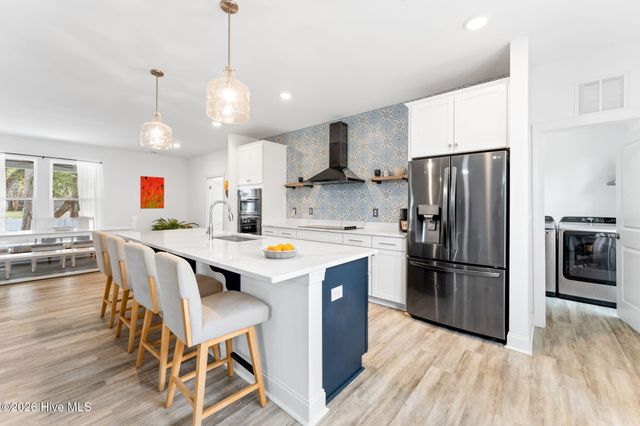 110 Highland Park Avenue, Southport, NC 28461