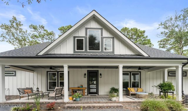 110 Highland Park Avenue, Southport, NC 28461