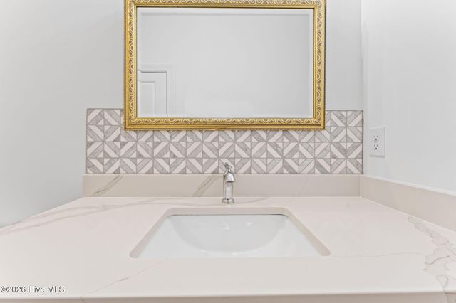 110 Highland Park Avenue, Southport, NC 28461