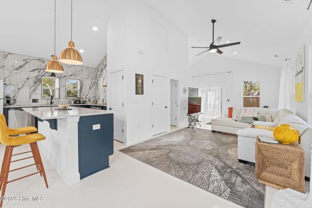 110 Highland Park Avenue, Southport, NC 28461