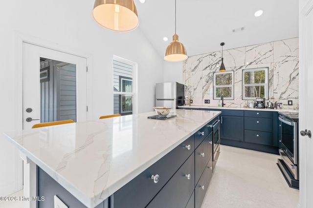 110 Highland Park Avenue, Southport, NC 28461