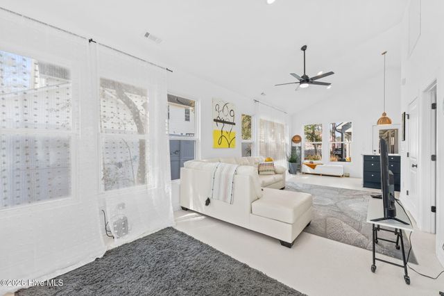 110 Highland Park Avenue, Southport, NC 28461