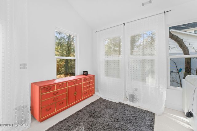 110 Highland Park Avenue, Southport, NC 28461