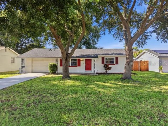 5935 63RD AVENUE N, Pinellas Park, FL 33781