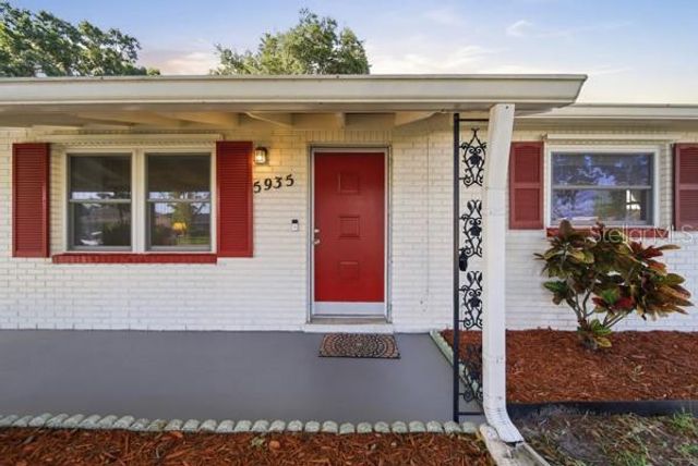 5935 63RD AVENUE N, Pinellas Park, FL 33781