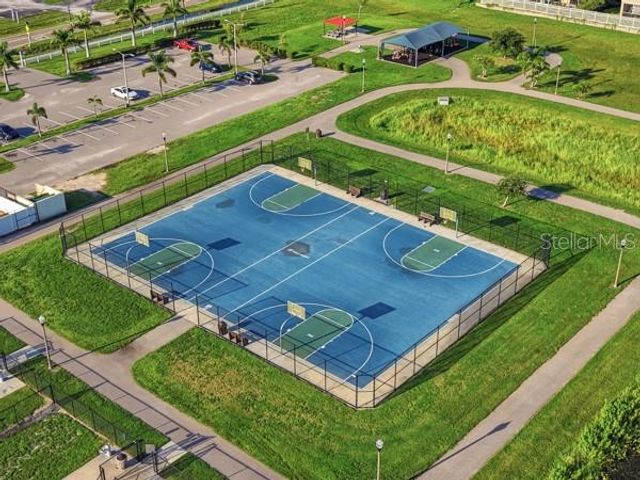 5935 63RD AVENUE N, Pinellas Park, FL 33781