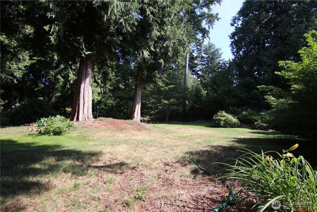 8652 Wood Duck Way, Blaine, WA 98230