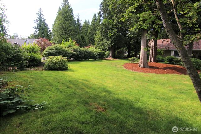 8652 Wood Duck Way, Blaine, WA 98230