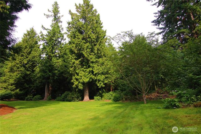 8652 Wood Duck Way, Blaine, WA 98230