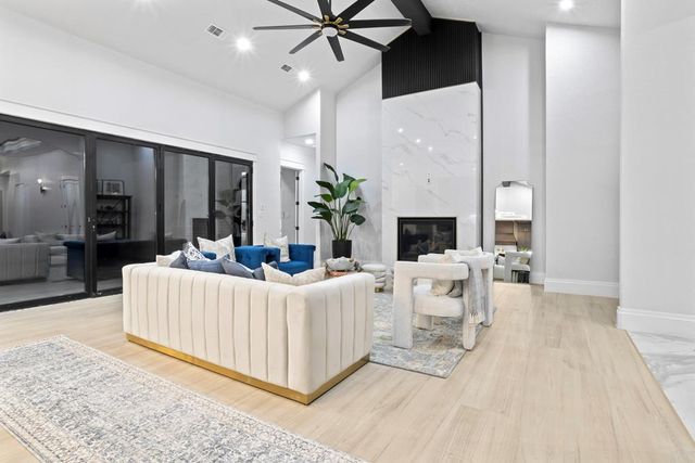 2011 Community Lane, Midland, TX 79701