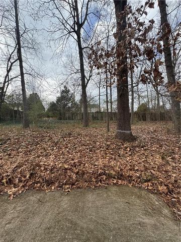 3821 River Road, Ellenwood, GA 30294