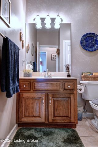 328 Brooks Ln, Simpsonville, KY 40067