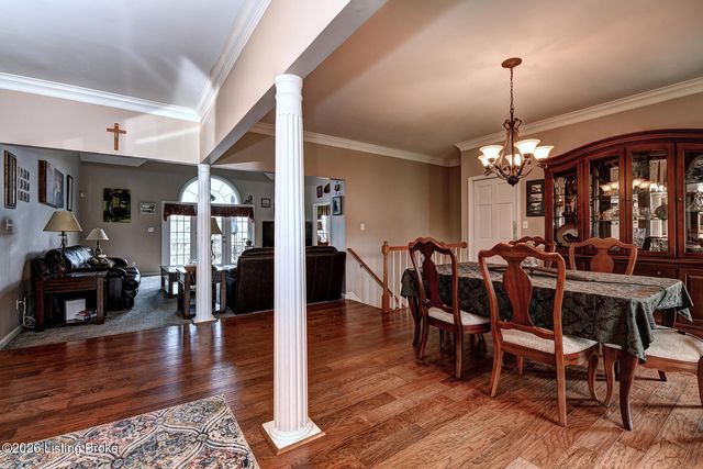 328 Brooks Ln, Simpsonville, KY 40067