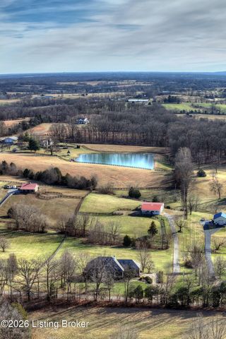 328 Brooks Ln, Simpsonville, KY 40067