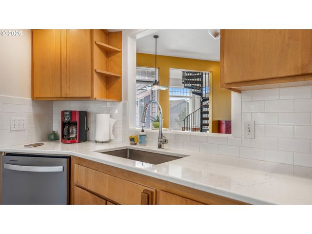 3868 GRANT Pl, Bandon, OR 97411