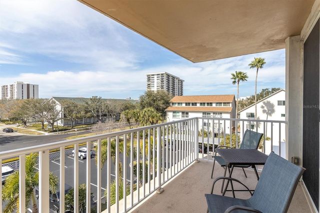 223 ISLAND WAY 4A, Clearwater, FL 33767