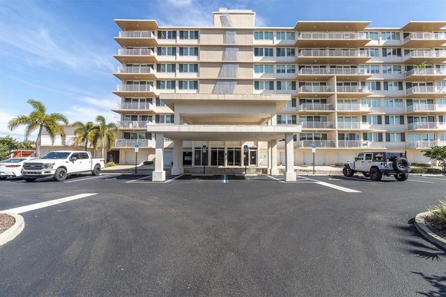 223 ISLAND WAY 4A, Clearwater, FL 33767