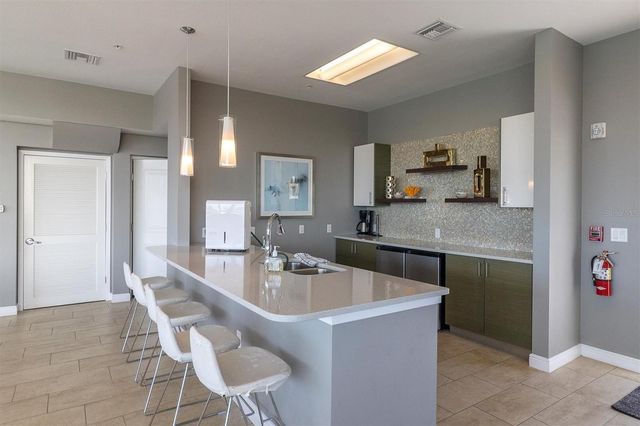 223 ISLAND WAY 4A, Clearwater, FL 33767