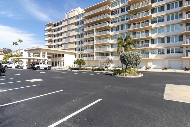 223 ISLAND WAY 4A, Clearwater, FL 33767