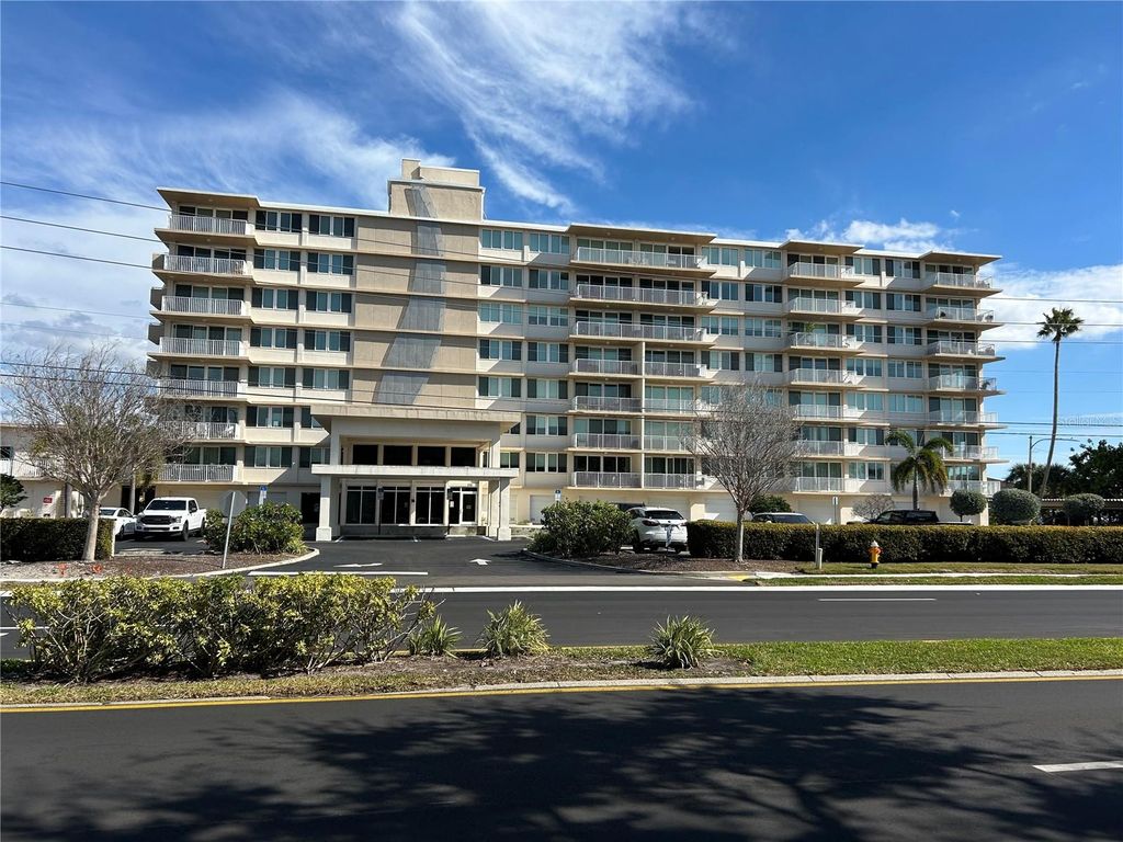 223 ISLAND WAY 4A, Clearwater, FL 33767