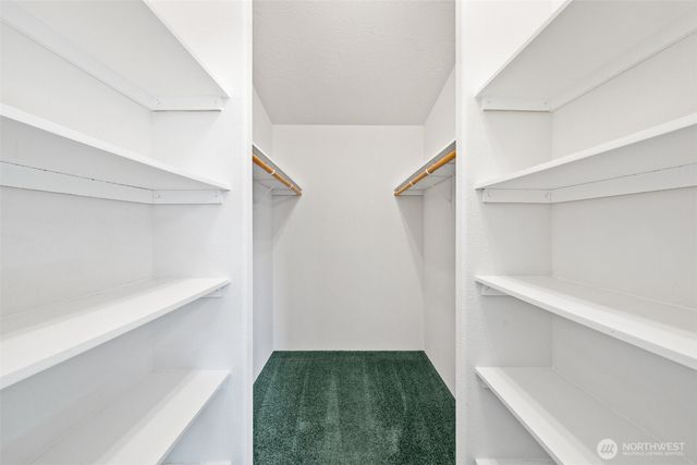 507 N 7th Avenue, Sequim, WA 98382