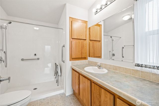 507 N 7th Avenue, Sequim, WA 98382