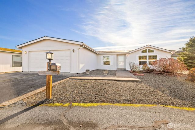 507 N 7th Avenue, Sequim, WA 98382