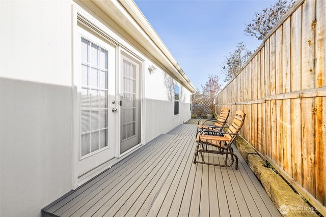 507 N 7th Avenue, Sequim, WA 98382