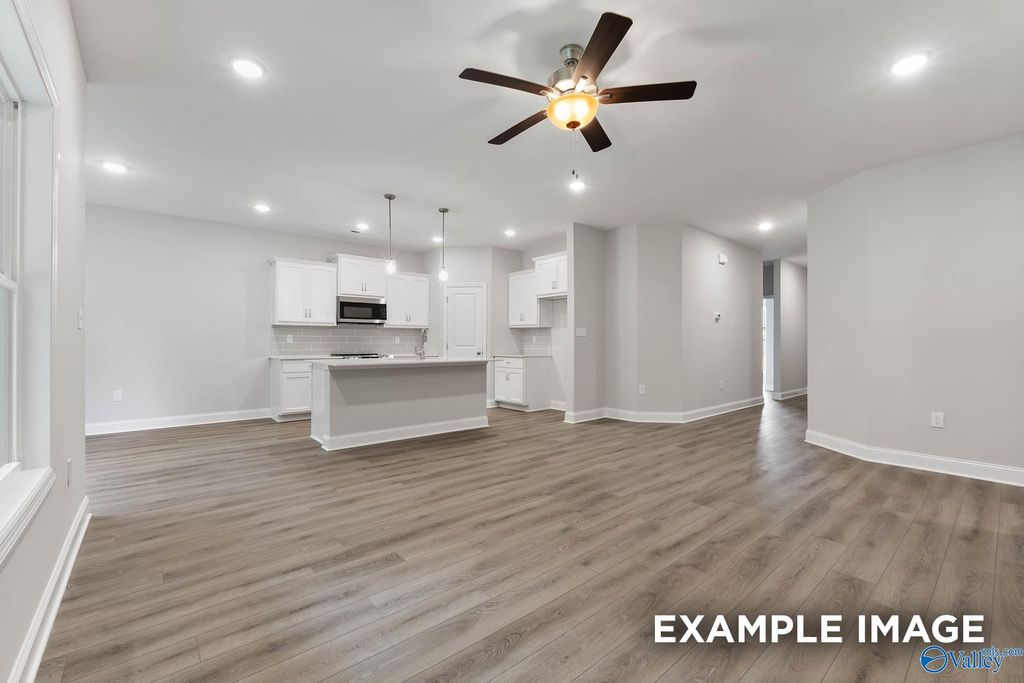 131 Bella May Lane, New Market, AL 35761