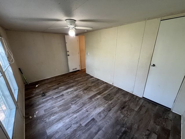 999 Kilburn Hollow Rd, Waynesboro, TN 38485