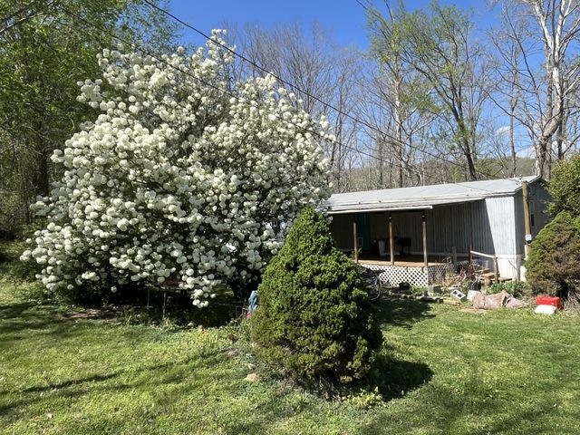 999 Kilburn Hollow Rd, Waynesboro, TN 38485